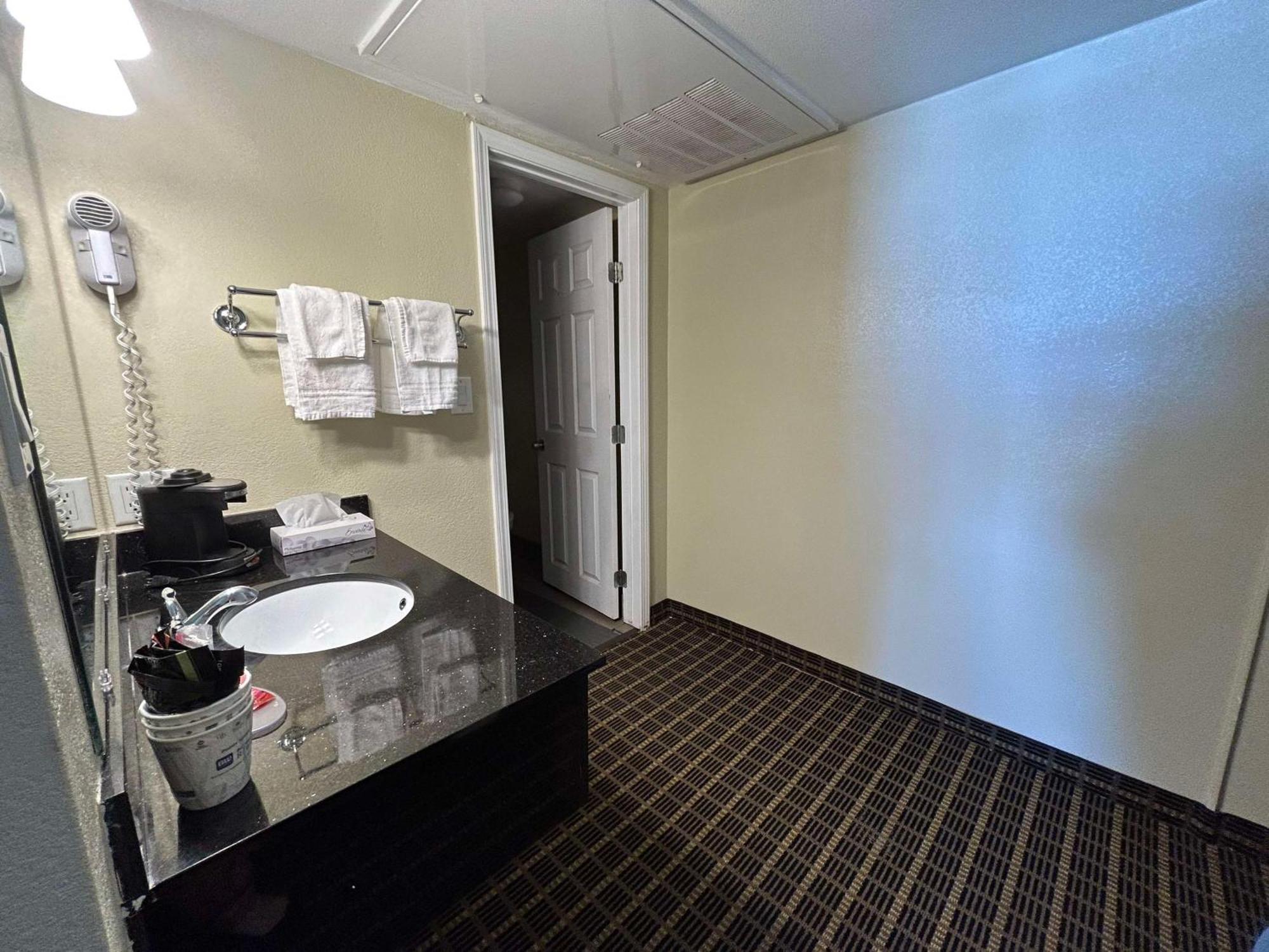 Surestay By Best Western Chambers Petrified Forest Exterior foto